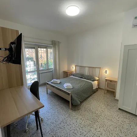 Apartament Elci27 *